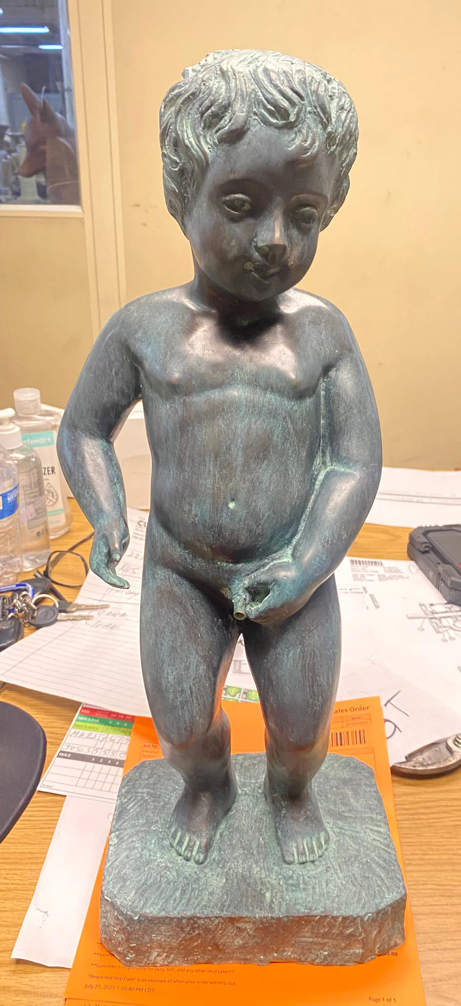 Belgium  Boy Of Brussels 20" Piped Water Feature Statue - Image 3