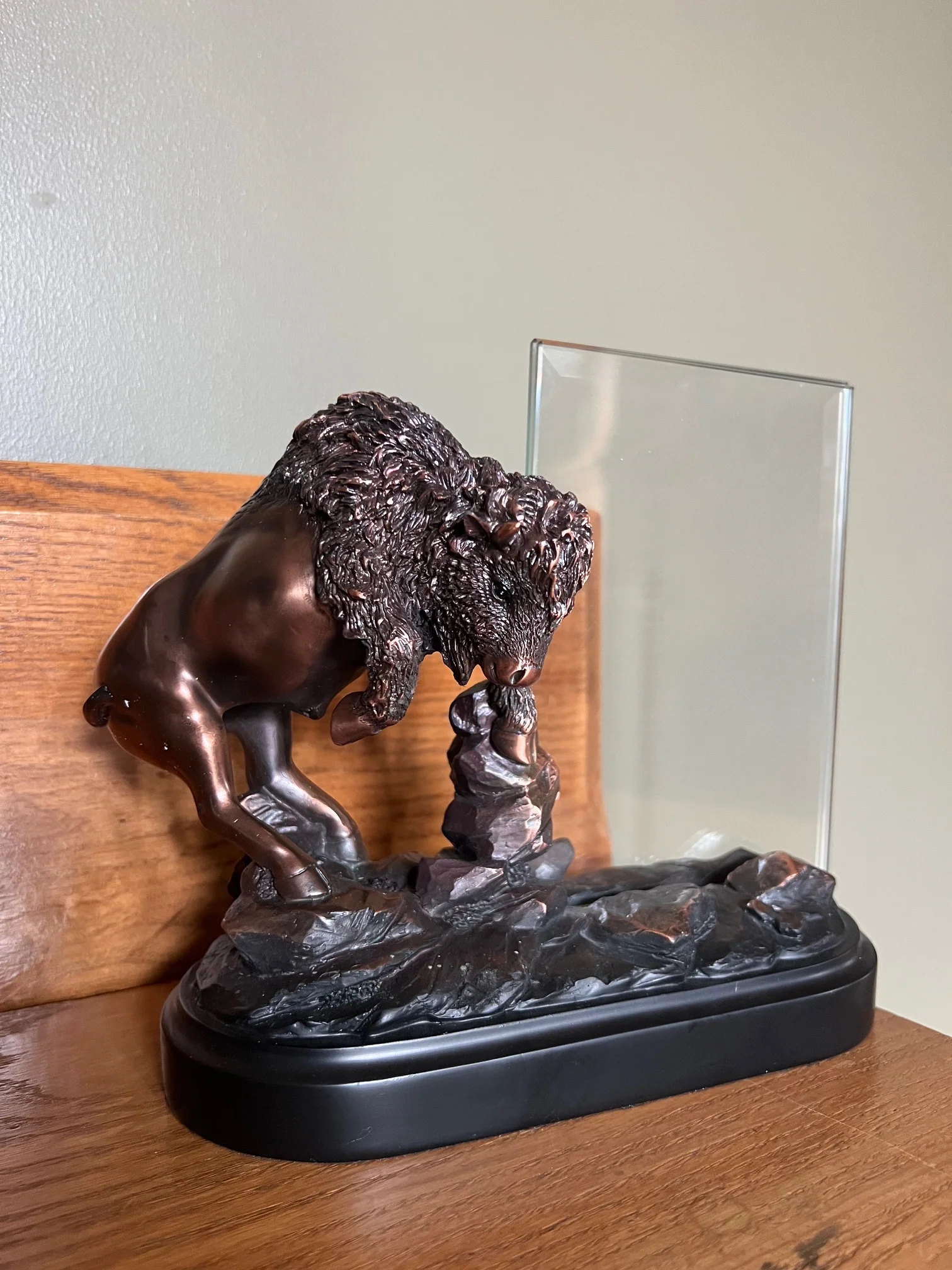 Buffalo Picture Frame Sculptural Award Statue - Image 3