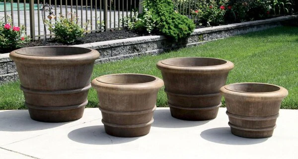 Cambridge Round Planter 29" - Image 3