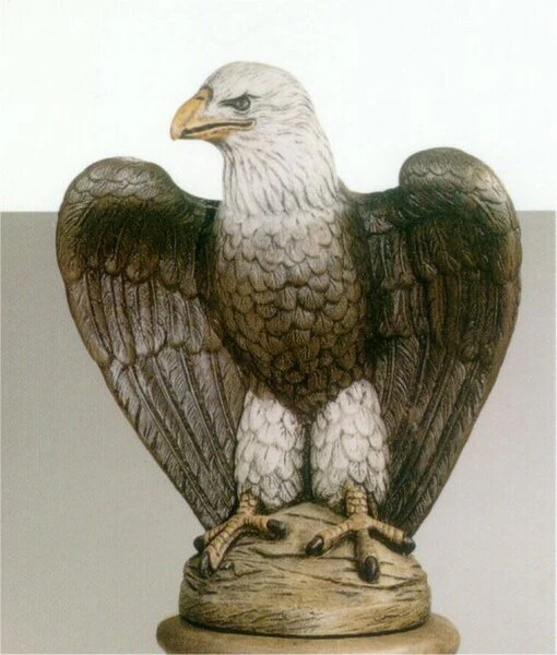 Eagle Facing Right Garden Statue Large Scale 24" High - Image 2