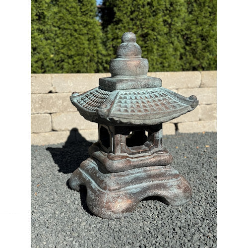 Great Roof Pagoda Lantern Large Garden Sculpture - Image 3