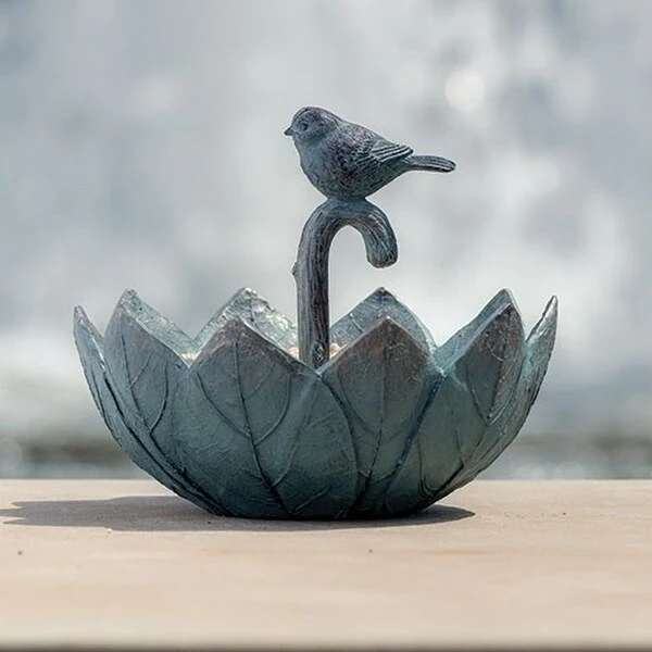 Leaf Umbrella Birdfeeder Garden Sculpture